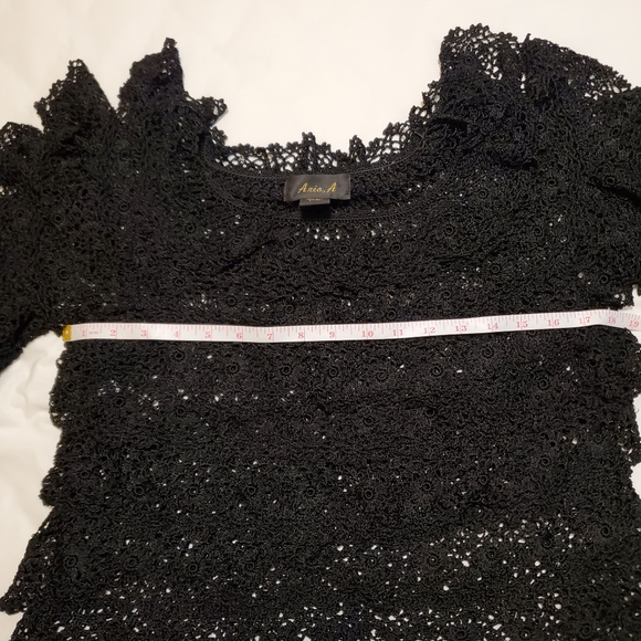Aneo.A black lacey top - Picture 3 of 9